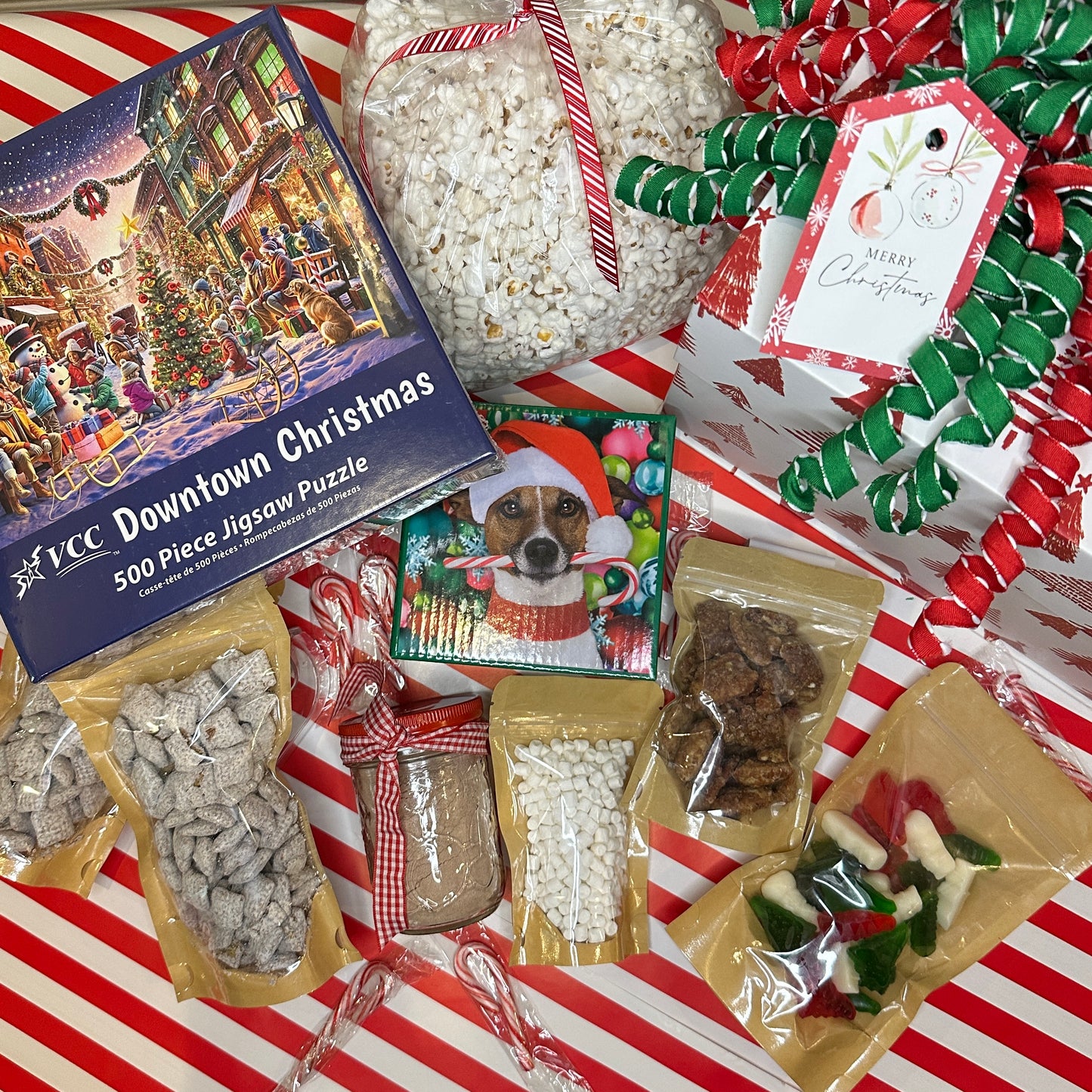 FAMILY FESTIVITIES gift box
